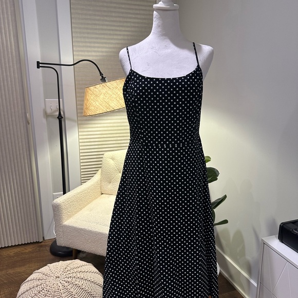 Jessica Howard Dresses & Skirts - JESSICA HOWARD Black & White Polka Dot Spaghetti Strap Dress-Size SP